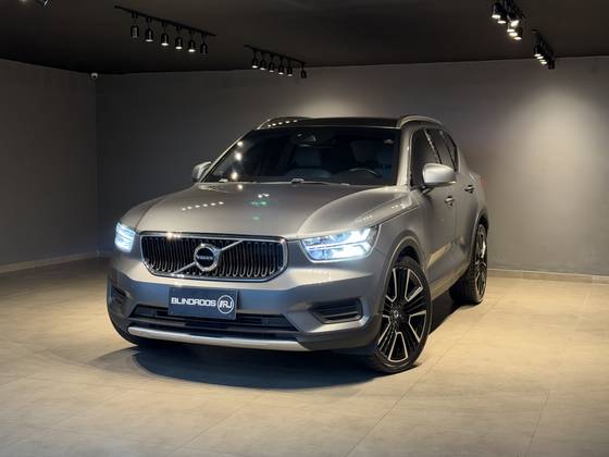 VOLVO XC40 2.0 T5 GASOLINA MOMENTUM AWD GEARTRONIC VOLVO XC40 2.0 T5 GASOLINA MOMENTUM AWD GEARTRONIC